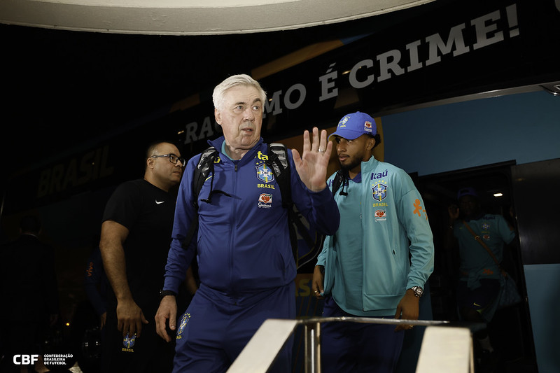 Imagem - Ancelotti se emociona com carinho da torcida antes de estreia pela Seleção: 'Algo especial'