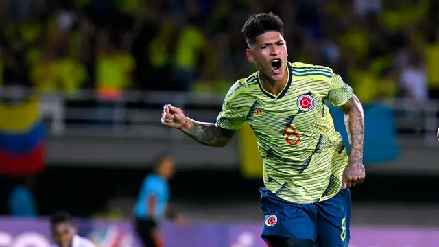 Jorge Carrascal atua no Dinamo de Moscou e defende a seleção colombiana