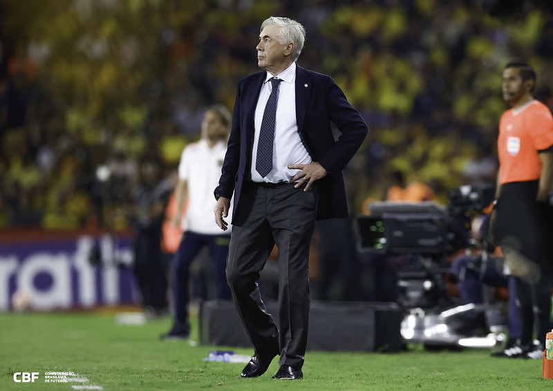 Ancelotti fez sua estreia como treinador da Seleção Brasileira - 