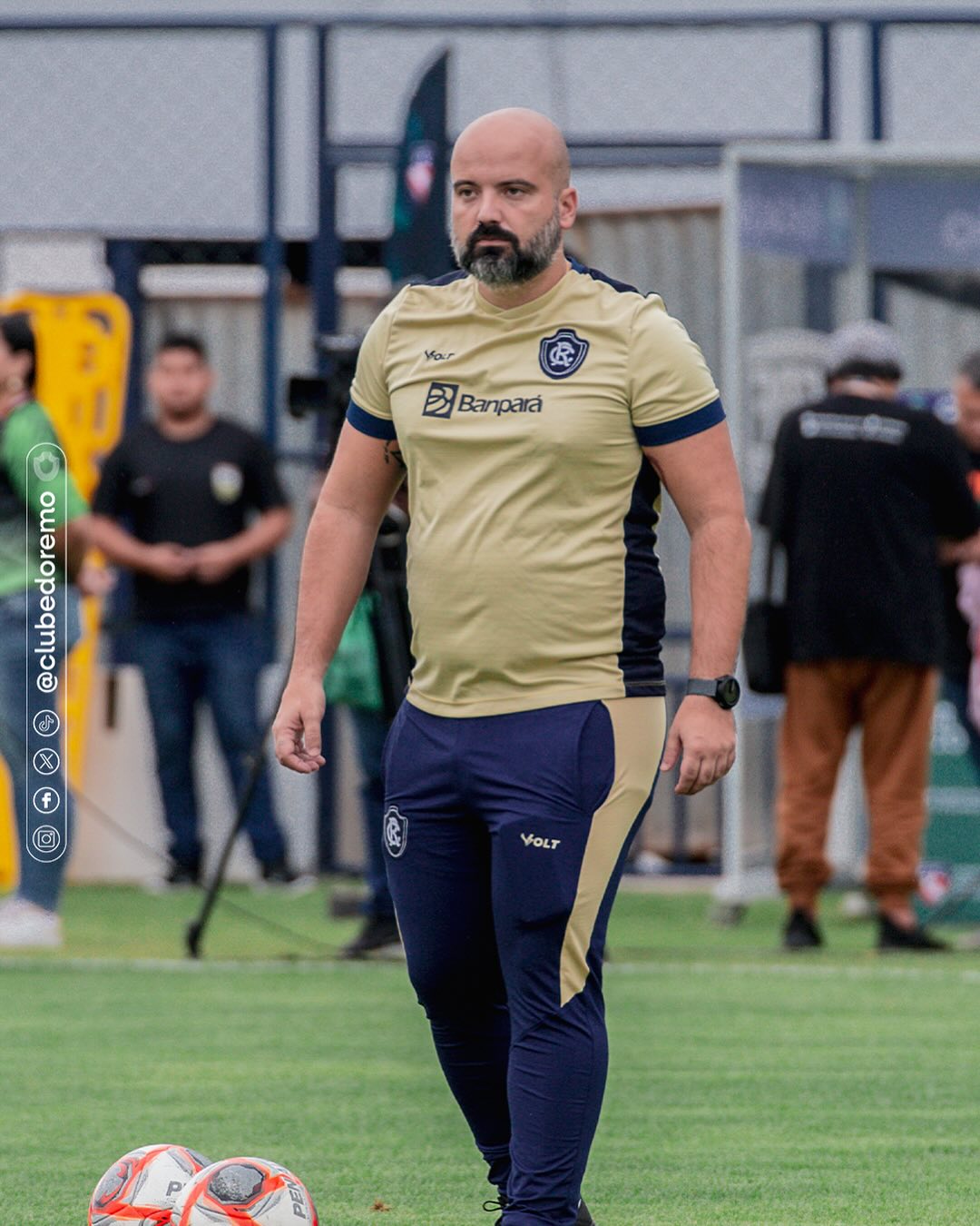 Flávio Garcia é um dos auxiliares que comandará o Leão