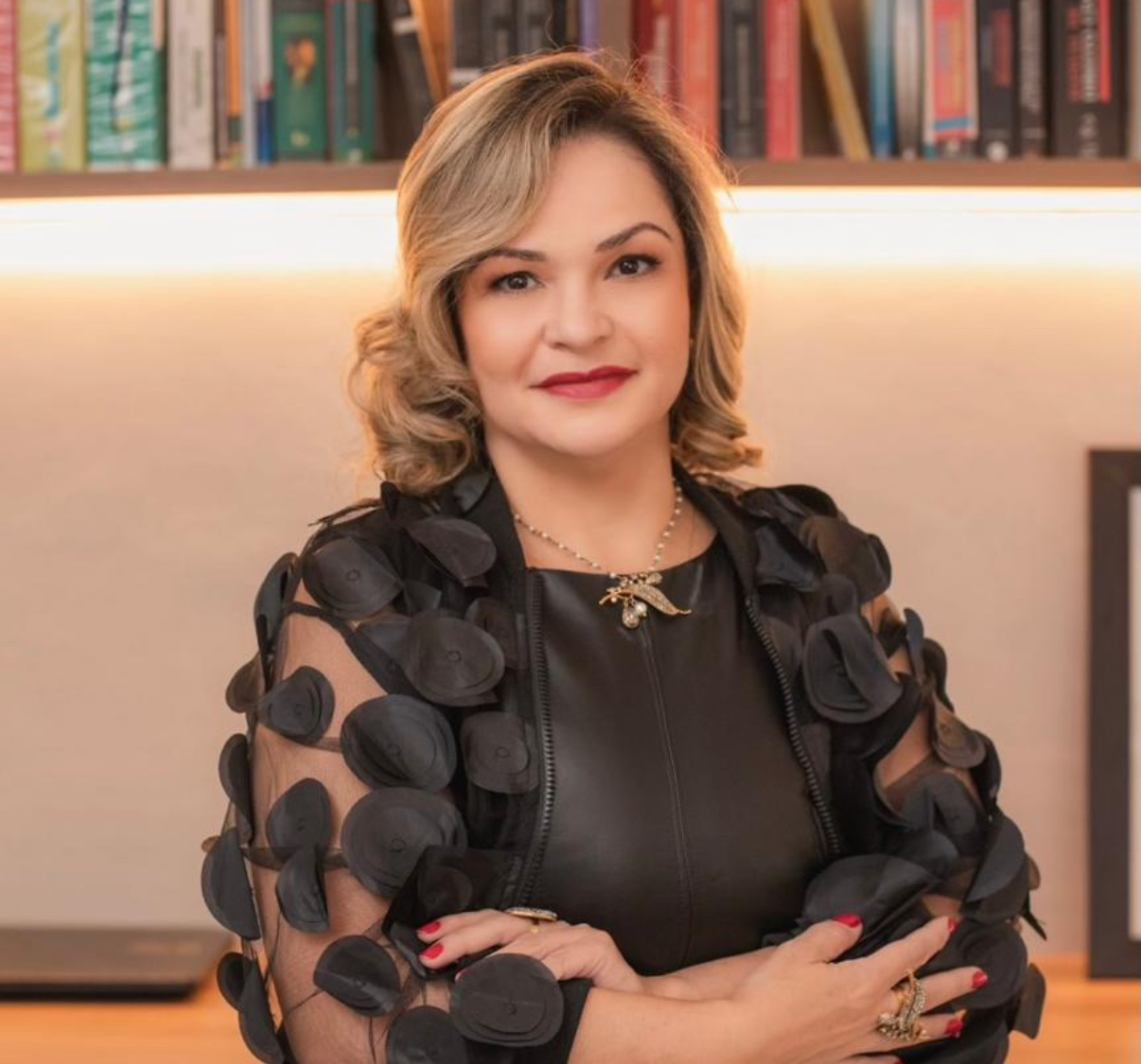 Especialista em questões de Agronegócio, a Dra. Neila Moreira comemorou, em família, o seu aniversário, nessa quarta-feira. 
