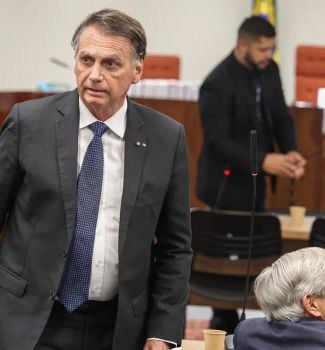 Imagem - Bolsonaro nega plano de golpe, pede desculpa ao STF e critica urnas