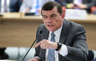 Ex-ministro diz que alertou Bolsonaro sobre gravidade de golpe
