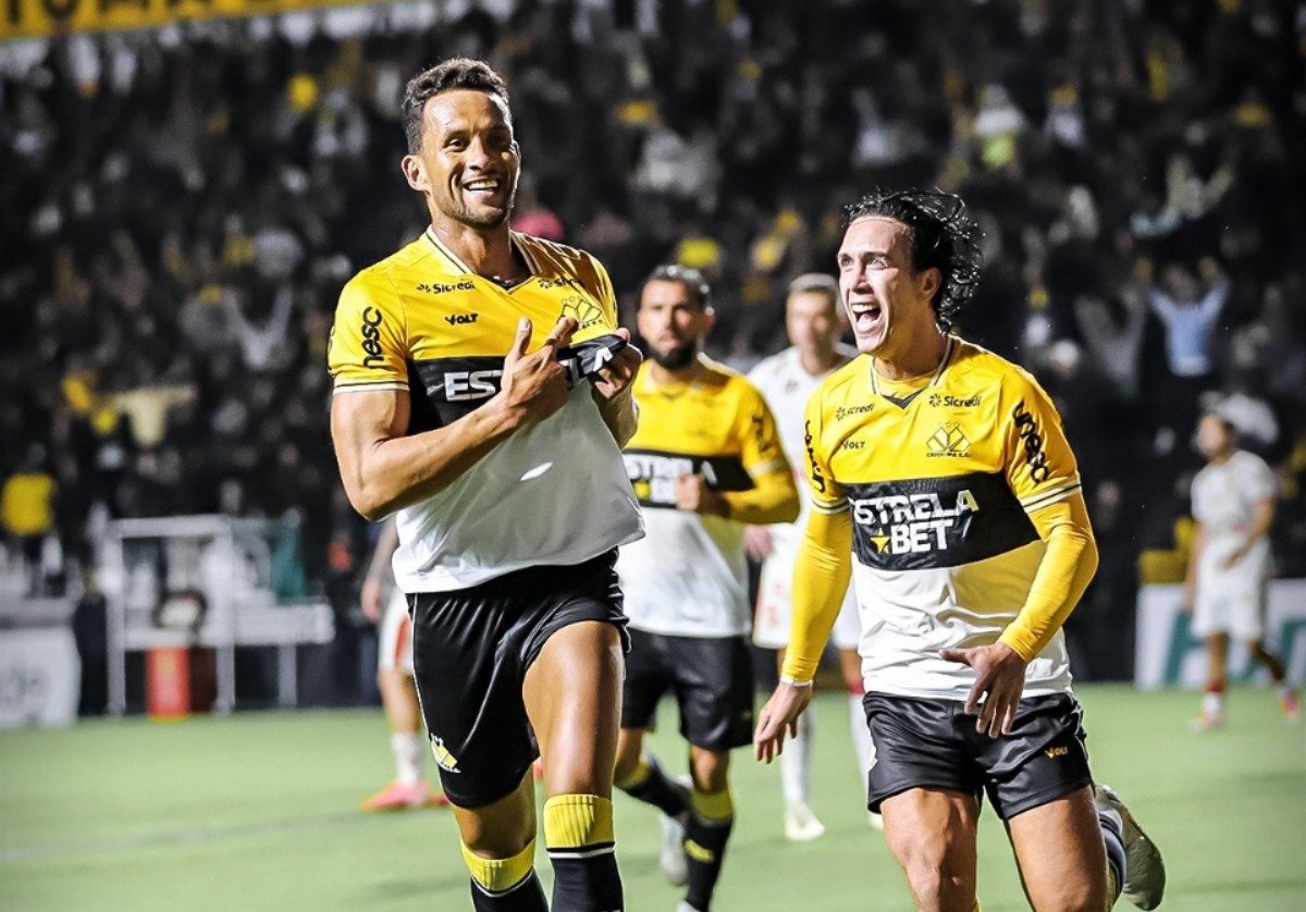 Imagem - Criciúma vence o Vila Nova e segue fora do Z4 da Série B
