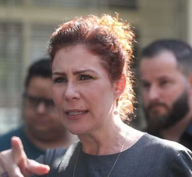 Imagem - Câmara dos Deputados bloqueia pagamentos ao gabinete de Carla Zambelli