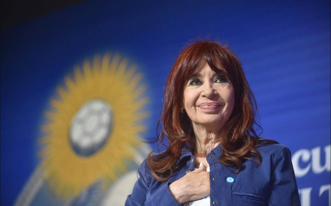 Imagem - Milei saúda decisão da Suprema Corte de condenar Cristina Kirchner à prisão