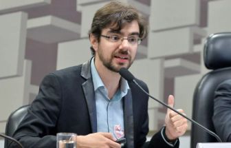 Redução da desigualdade de renda depende da tributação de super rico, diz Fazenda