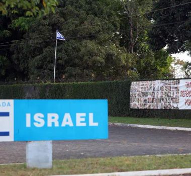 Imagem - Grupo de políticos brasileiros tenta sair de Israel em meio a tensão com Irã; saiba quem são