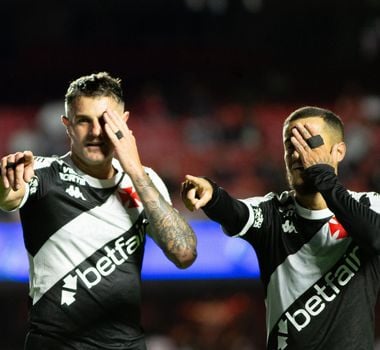 Imagem - Vasco vence São Paulo no Morumbis com show de Coutinho e Rayan