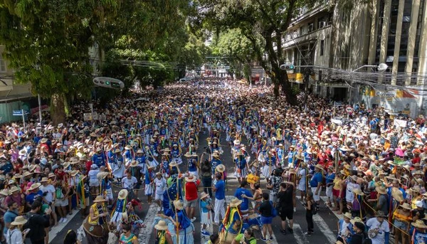 Edição homenageia a floresta e inclui crianças neurodivergentes em segmento especial