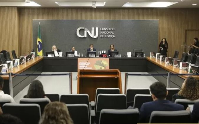 Imagem - CNJ afasta magistrada por venda de sentença e atuação de ‘gabinete paralelo’ com filho no TJ-BA