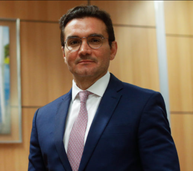 O ministro do Turismo, Celso Sabino.