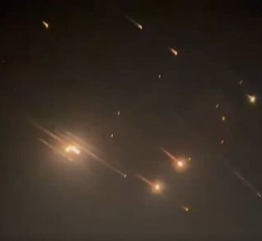 Imagem - Conflito direto entre Israel e Irã entra no quarto dia com mortos, feridos e ameaças nucleares