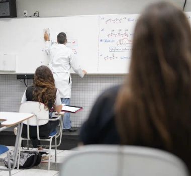 Imagem - MEC publica edital do concurso nacional para professores; saiba mais