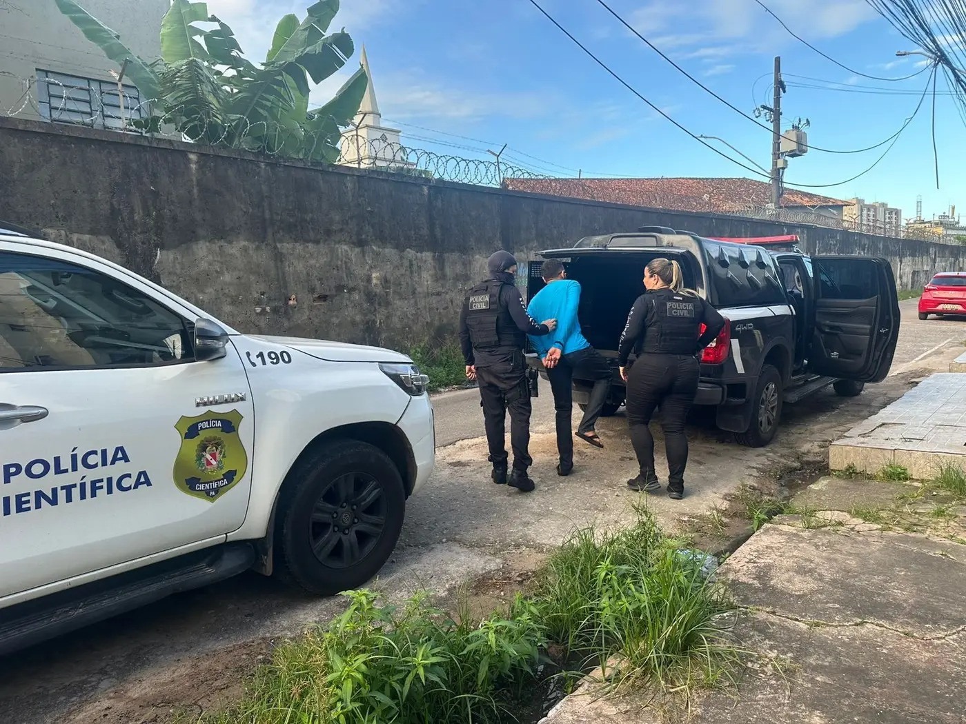 Homem é preso por armazenar e compartilhar pornografia infantojuvenil, em Belém.