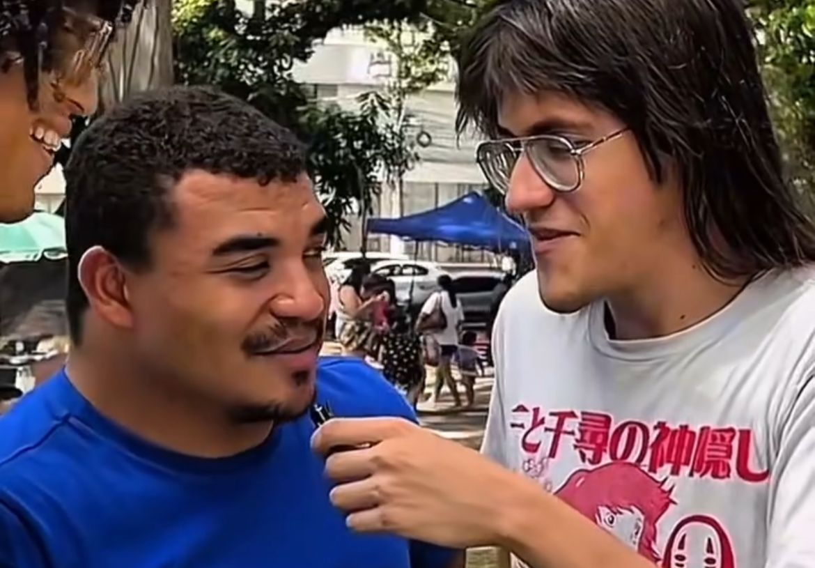 (Júlio Caramez perguntou e população respondeu a pergunta polêmica.)