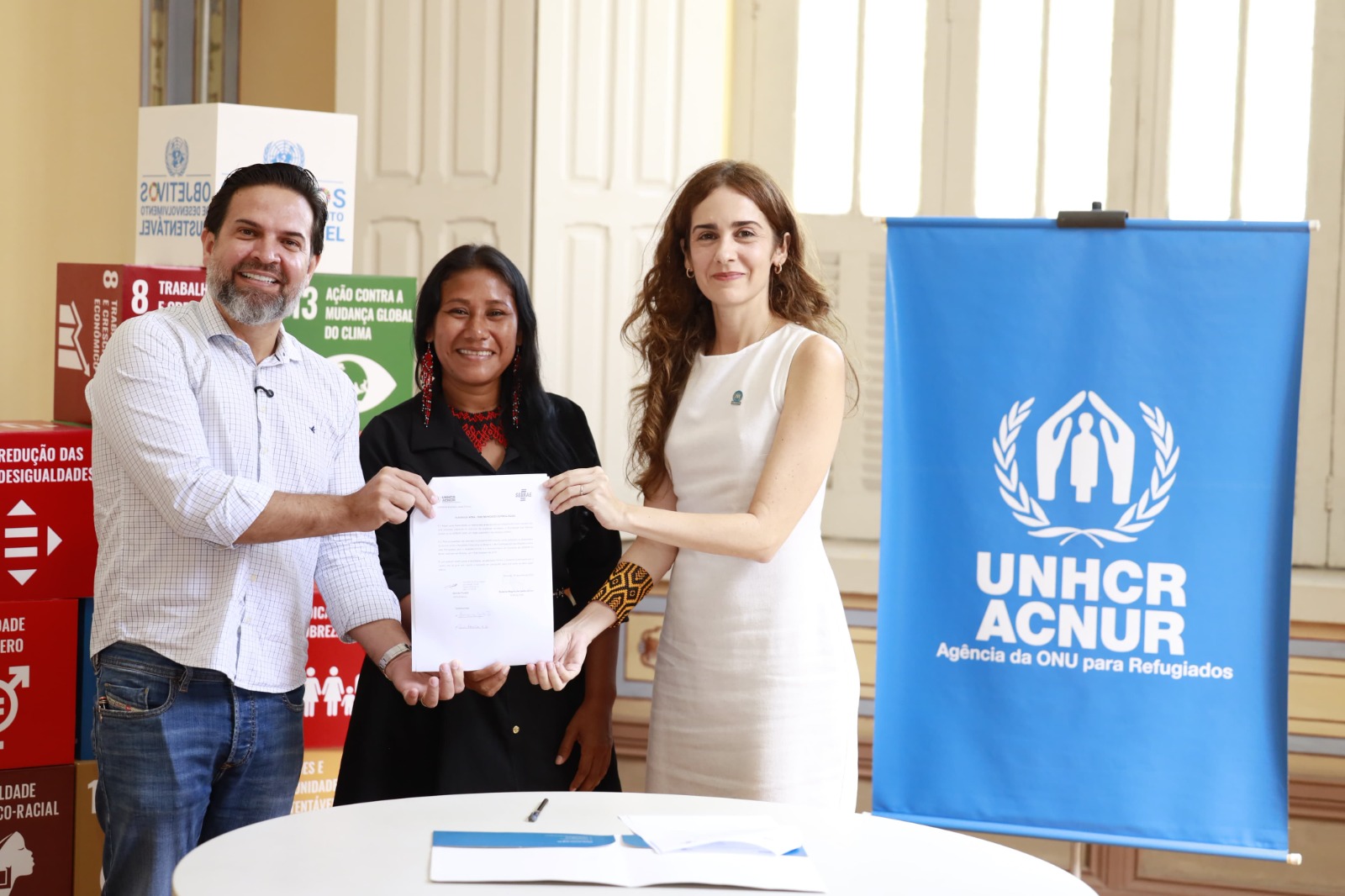 A iniciativa busca a inclusão de refugiados indígenas da etnia Warao.