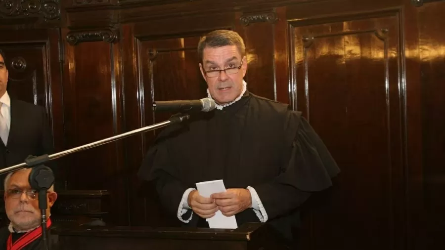 O desembargador Ivo Almeida está afastado de suas funções desde junho de 2024.