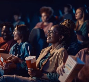Imagem - 5 benefícios de ir ao cinema para a saúde mental