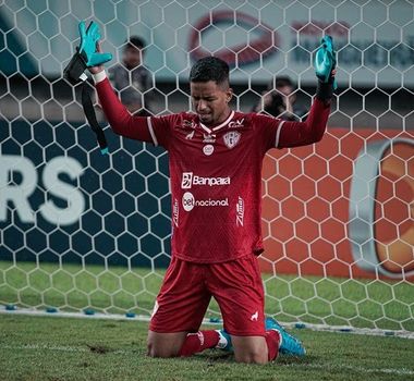 Imagem - Paysandu ganha o retorno do goleiro titular para clássico contra o Remo