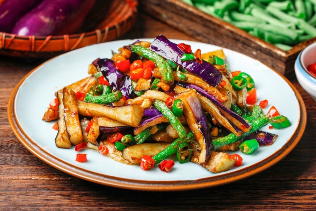 Legumes refogados (Imagem: xiaoxiao9119 | Shutterstock) 