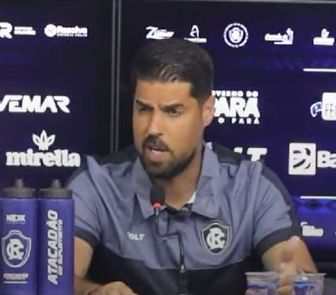Imagem - 'Quero que os jogadores defendam uma causa e esta camisa': afirma António Oliveira na apresentação no Remo