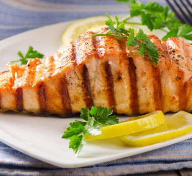 Imagem - 7 receitas saudáveis e práticas com salmão