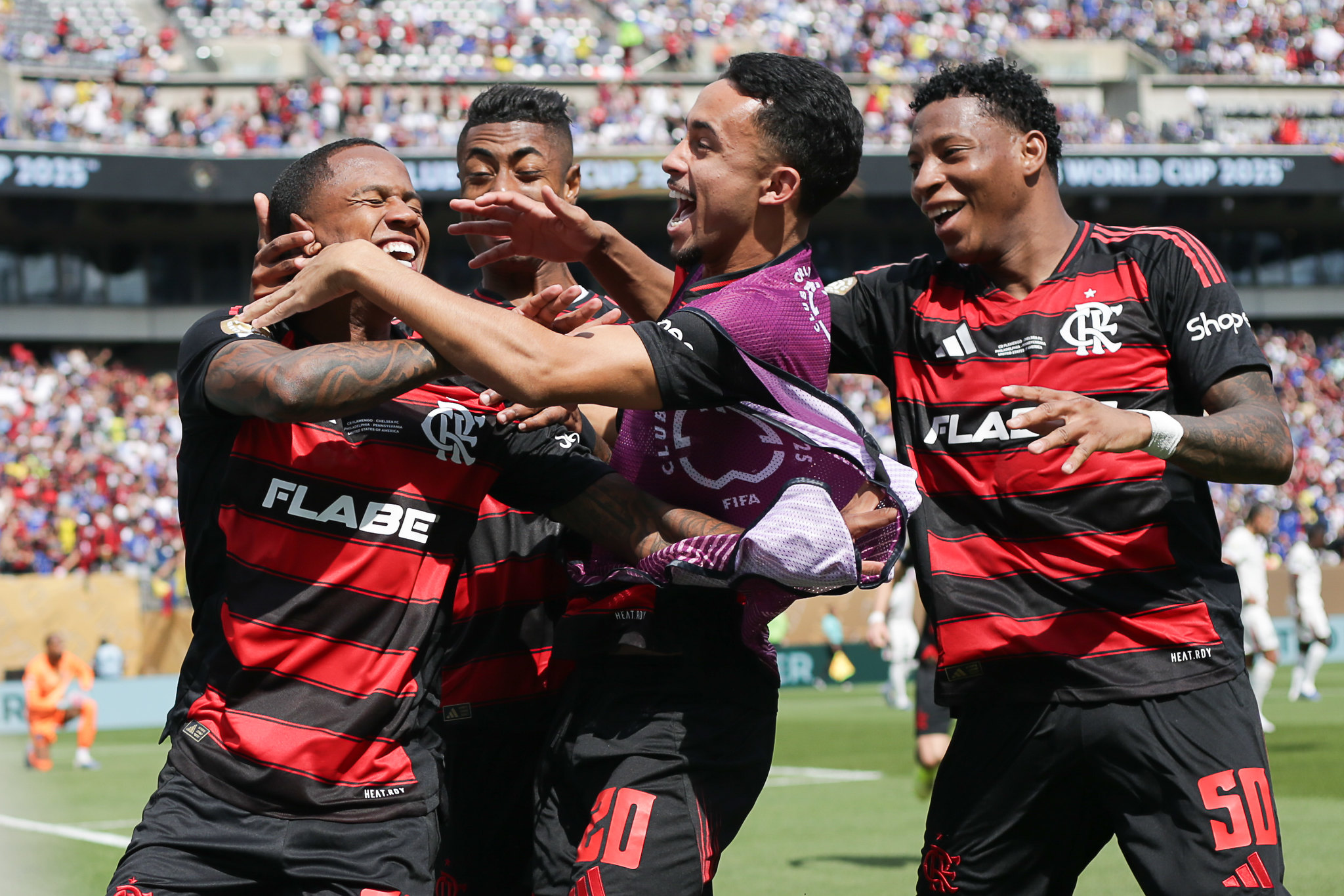 Imagem - Flamengo dá show, vira contra o Chelsea e fica próximo do primeiro lugar no Mundial