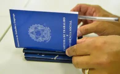 Entre janeiro e abril, o estado já apresentou saldo positivo na geração de empregos: foram 14.579 postos de trabalho formais criados, com mais contratações do que desligamentos

