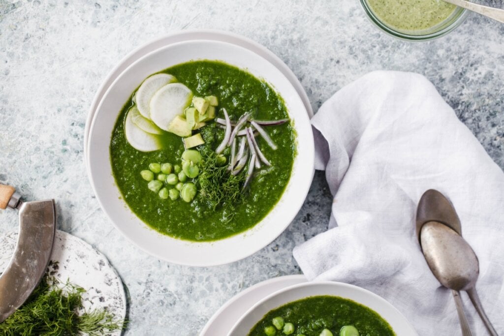 Sopa de agrião com abobrinha (Imagem: dona de casa | Shutterstock) 