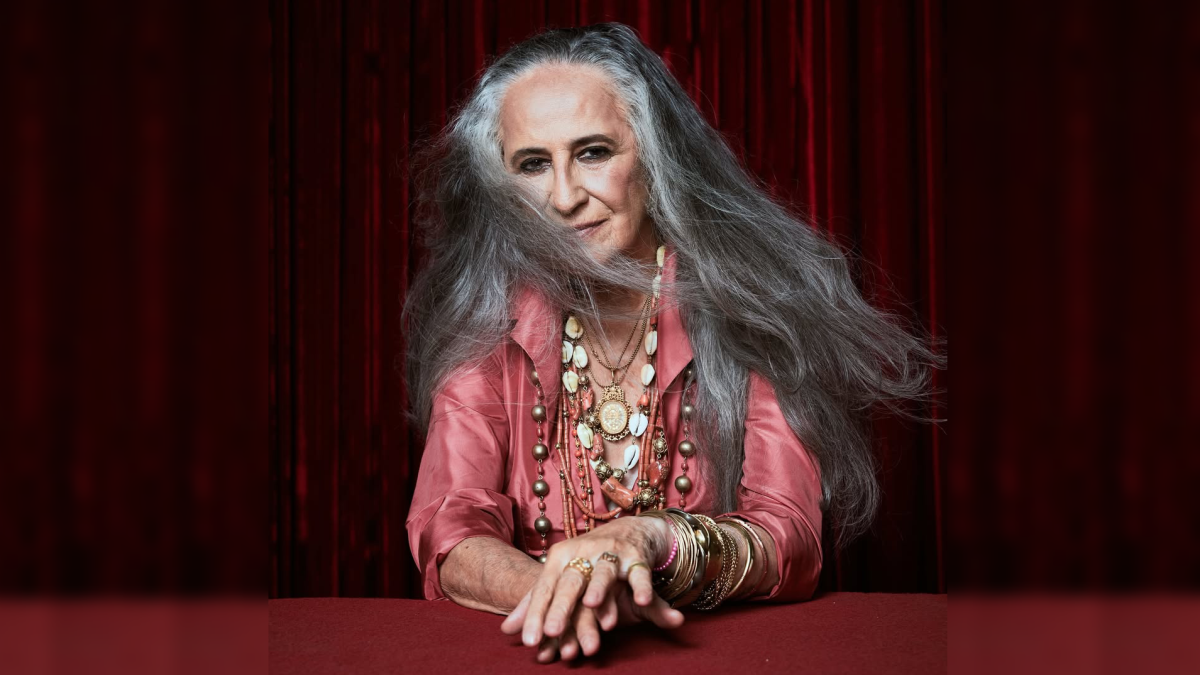 Maria Bethânia anuncia shows da turnê de 60 anos