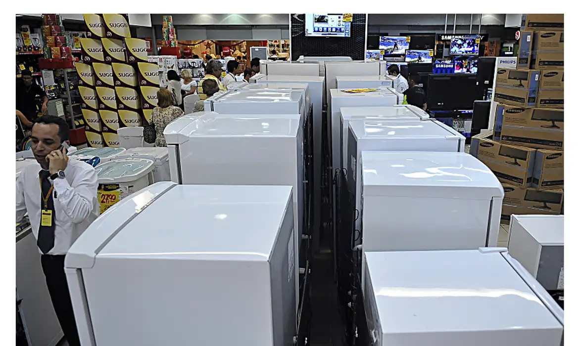 Imagem - Expectativa da indústria eletroeletrônica é retração neste semestre