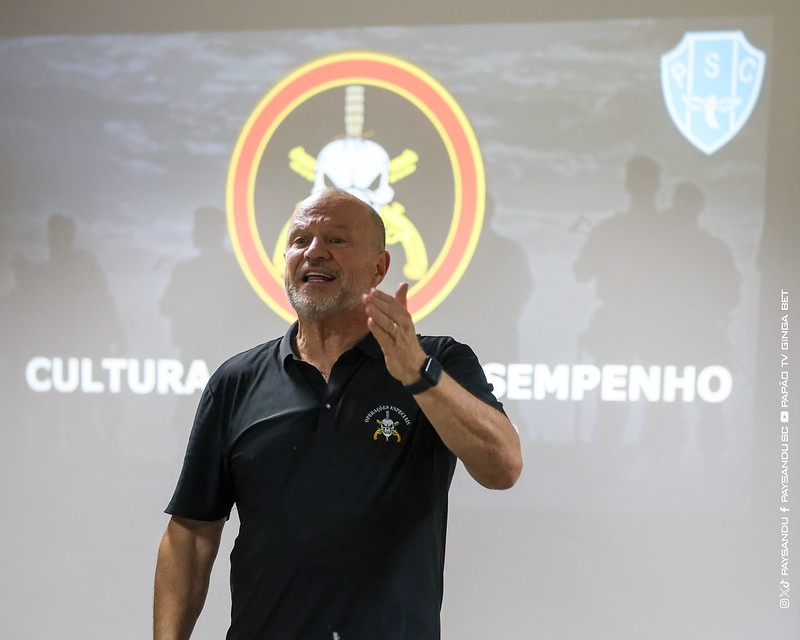 Imagem - Ex-capitão do Bope faz palestra motivacional com elenco do Paysandu antes do Re-Pa