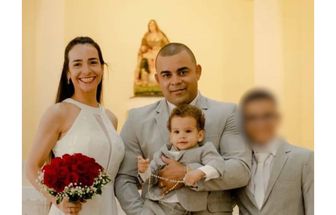 Namorada de adolescente que matou os pais planejava matar a própria mãe, diz delegado