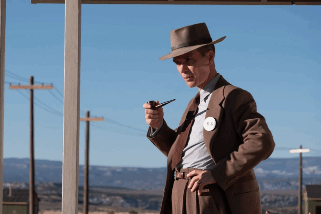 O filme &#8220;Oppenheimer&#8221; retrata os dilemas do criador da bomba atômica em um drama intenso dirigido por Christopher Nolan (Imagem: Reprodução digital | Universal Pictures)