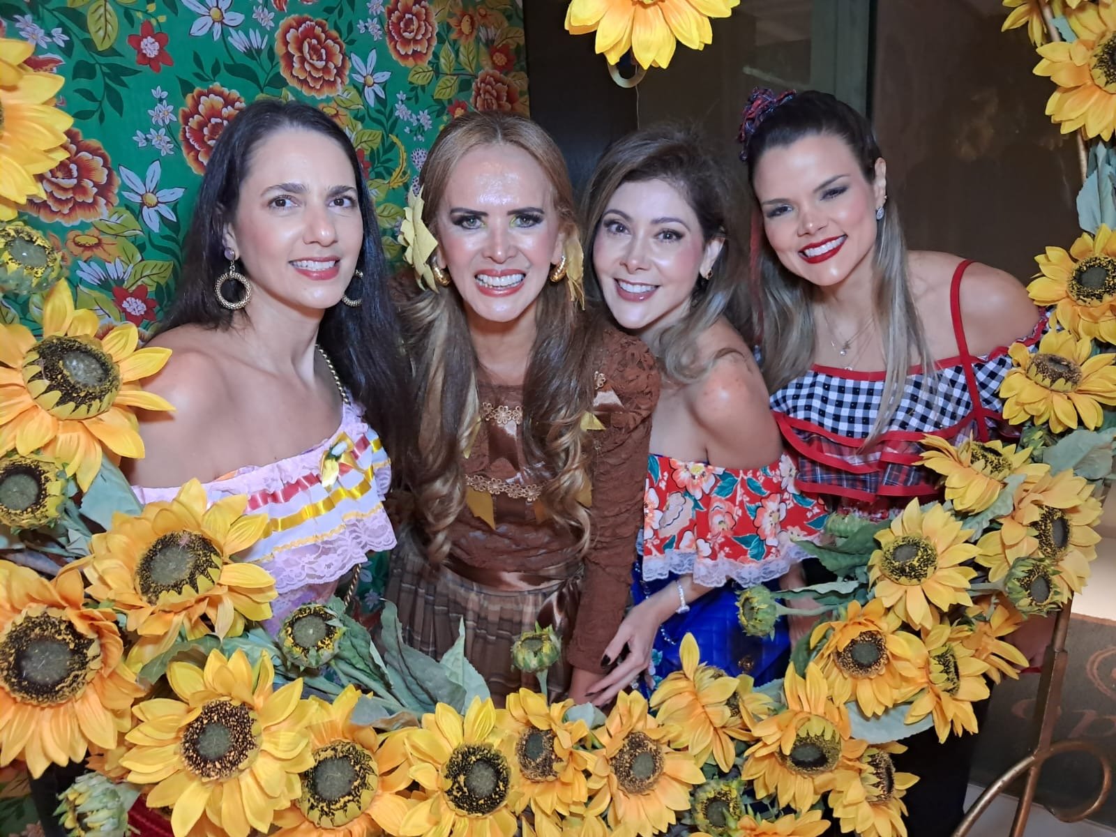 Gisele Zouein, Lena Pinto, Mônica Pissolatti e Larissa Moraes