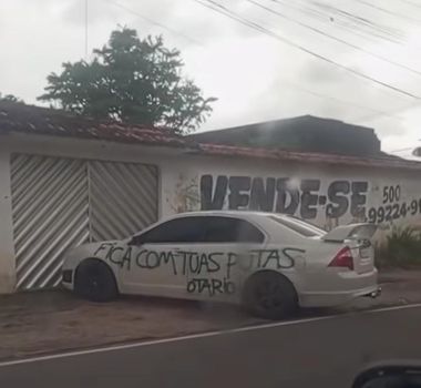 Imagem - Carro pichado chama atenção no bairro Tapanã, em Belém; assista