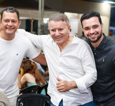 Imagem - Prefeito de Palmas é preso em operação da PF que investiga venda de sentenças e vazamento de informações