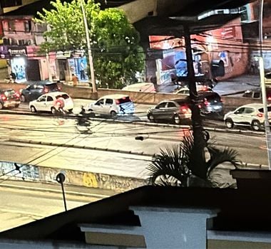 Imagem - Funcionário de farmácia fica refém de assaltante por cerca de 2horas