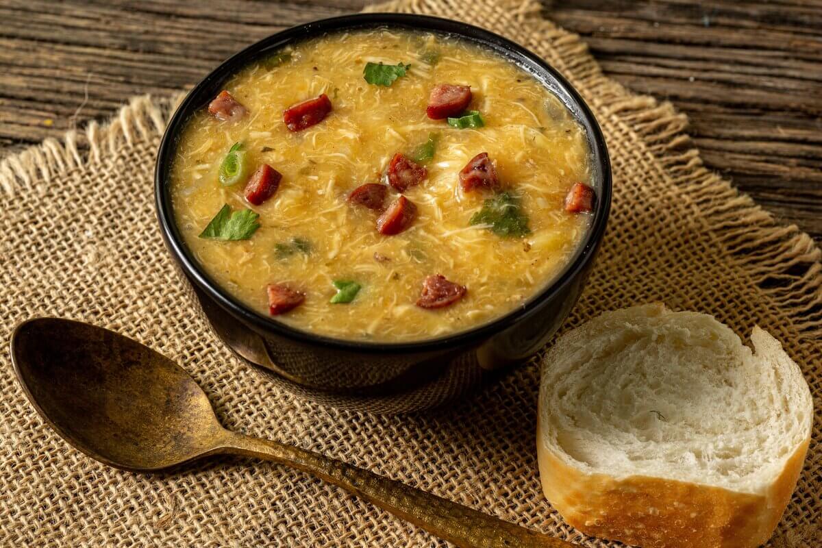 Imagem - 7 receitas de sopas saborosas para os dias frios