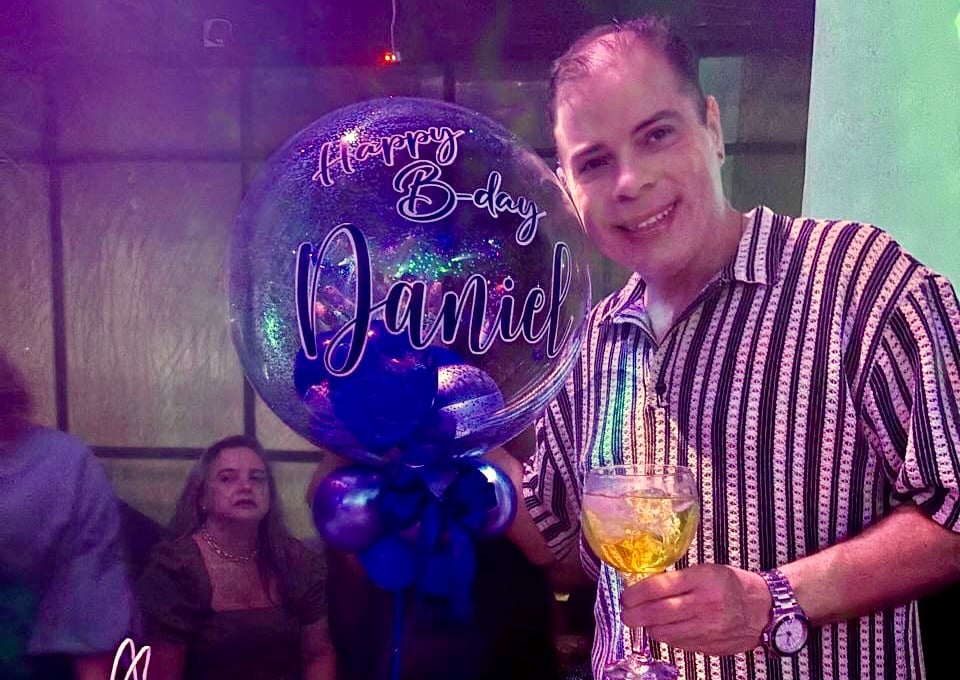 Com a presença de amigos íntimos, o empresário Daniel Garcia comemorou o seu b-day. 