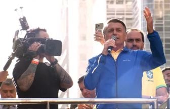 Em ato na Paulista, Bolsonaro pede 50% da Câmara e do Senado para ‘mudar destino do Brasil’