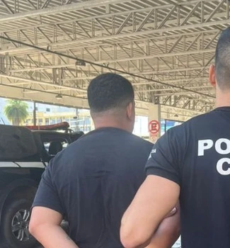 Imagem - Homem é preso em Belém por divulgar fotos íntimas da ex e persegui-la após término