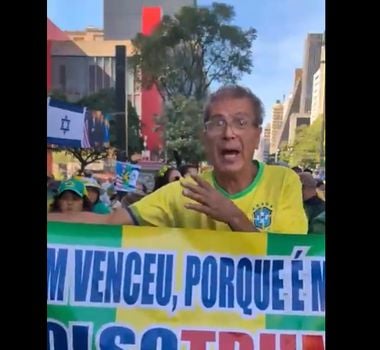 Imagem - Apoiador de Bolsonaro diz em entrevista que Brasil é governado por sósia de Lula; ‘um plano comunista’
