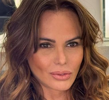 Imagem - Ex-atriz pede socorro e diz estar 'cheia de bicho' e sem comida