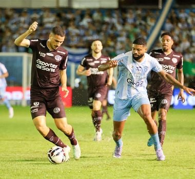 Imagem - Série B: Paysandu vira contra a Ferroviária e alcança a terceira vitória seguida