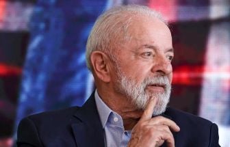 Lula propõe feriado nacional em 2 julho