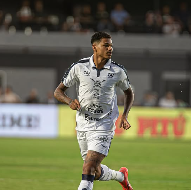 Imagem - Destaque em virada do Remo, atacante explica onde prefere atuar: 'me sinto mais no jogo'