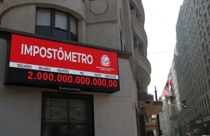 O impostômetro instalado na sede da Associação Comercial de São Paulo (ACSP).