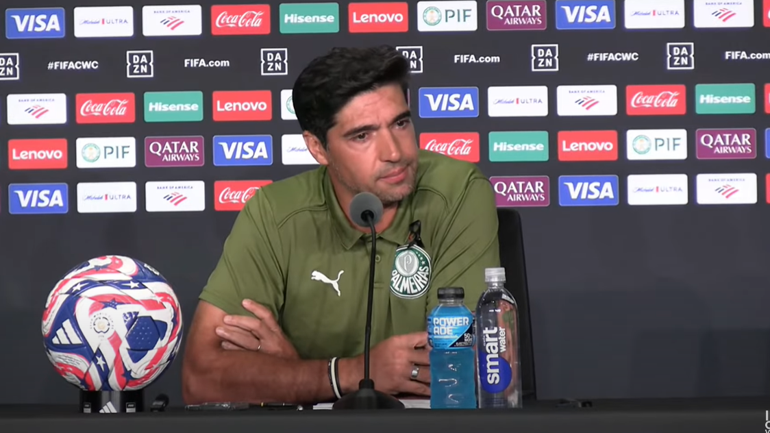 Imagem - Vídeo: Abel lamenta morte trágica de Diogo Jota e faz reflexão durante coletiva do Palmeiras